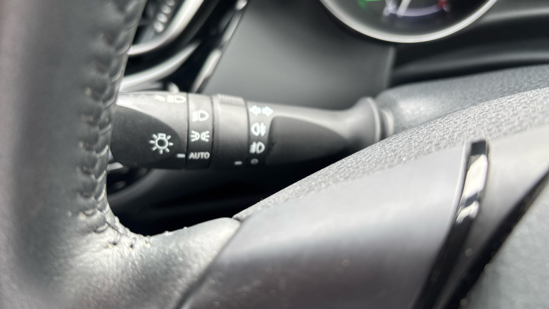 Toyota C-HR 1.8 Hybrid Icon 5dr CVT Hybrid Hatchback